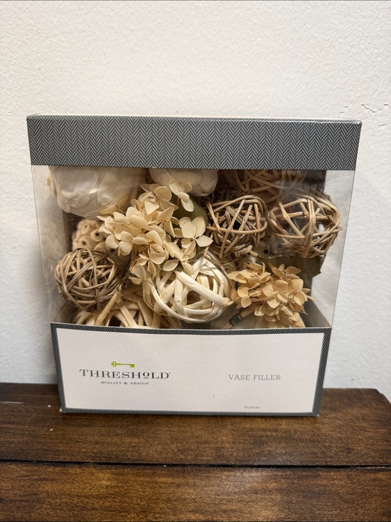 Threshold Other - Threshold Neutral Mixed Decorative Vase Filler - Beige & Cream